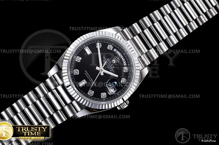 1231 ModernLook RDD0224B – DayDate 36mm 747